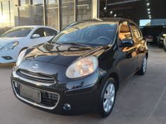 Nissan MARCH SV 1.6 16V Fuel 2013/2014 RENNER AUTOMÓVEIS LAJEADO / Carros no Vale