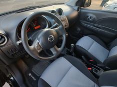 Nissan MARCH SV 1.6 16V Fuel 2013/2014 RENNER AUTOMÓVEIS LAJEADO / Carros no Vale
