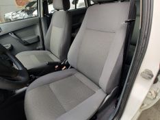 VOLKSWAGEN Gol City (Trend)/Titan 1.0 T 8V 2008/2009 RENNER AUTOMÓVEIS LAJEADO / Carros no Vale