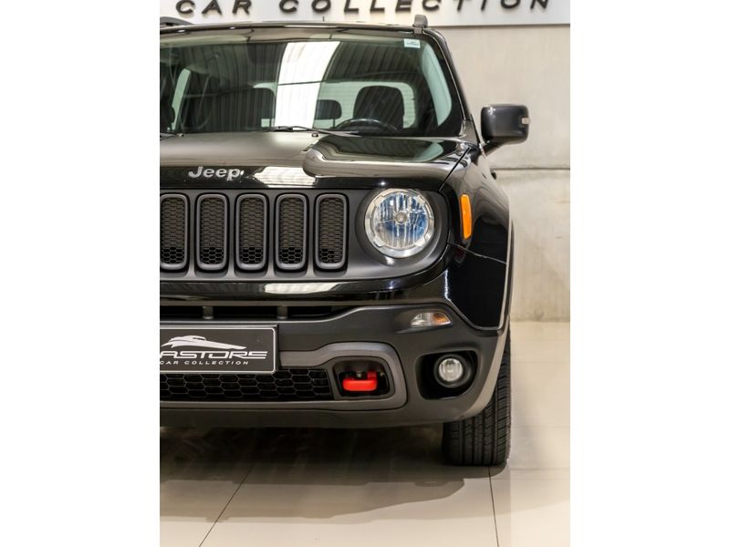 JEEP RENEGADE 2.0 16V TURBO TRAILHAWK 4X4 2015/2016 PASTORE CAR COLLECTION BENTO GONÇALVES / Carros no Vale JEEP RENEGADE 2.0 16V TURBO TRAILHAWK 4X4 2015/2016 PASTORE CAR COLLECTION BENTO GONÇALVES / Carros no Vale