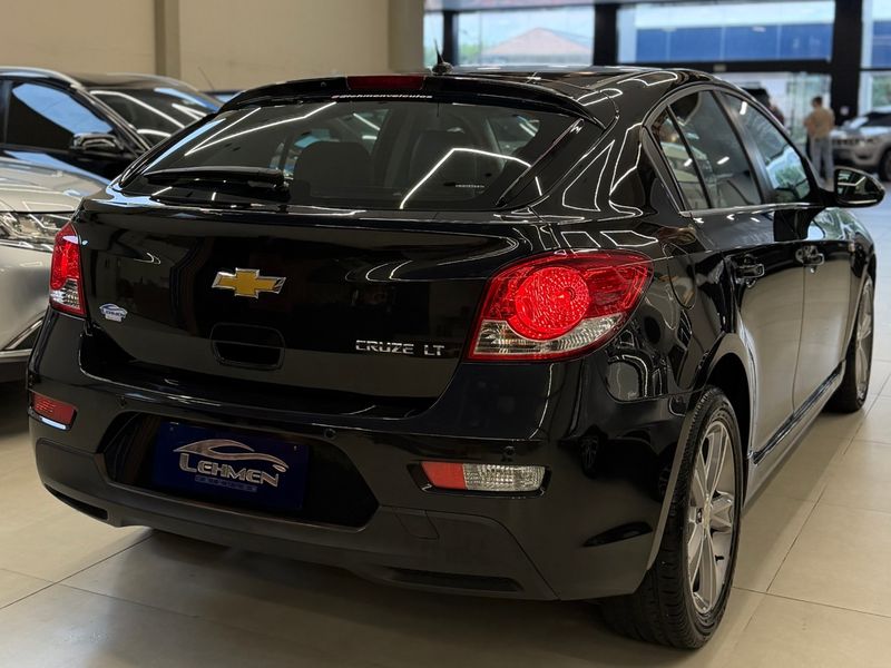 CHEVROLET CRUZE 1.8 LT 16V 2015/2016 LEHMEN VEÍCULOS VENÂNCIO AIRES / Carros no Vale