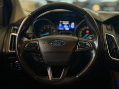 FORD FOCUS 2.0 TITANIUM 16V POWERSHIFT 2016/2016 LEHMEN VEÍCULOS VENÂNCIO AIRES / Carros no Vale