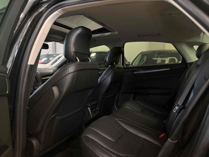 FORD FUSION 2.0 TITANIUM PLUS AWD 16V 2014/2015 LEHMEN VEÍCULOS VENÂNCIO AIRES / Carros no Vale