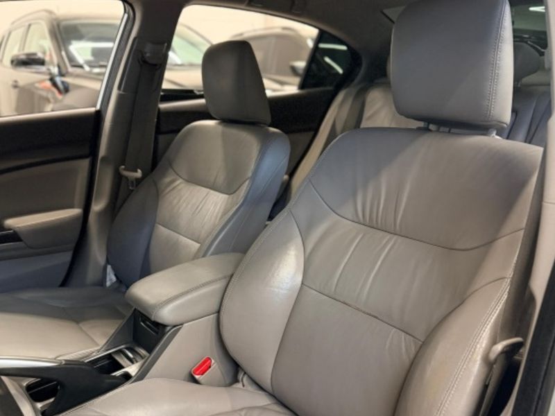 HONDA CIVIC 2.0 LXR 16V 2014/2014 LEHMEN VEÍCULOS VENÂNCIO AIRES / Carros no Vale HONDA CIVIC 2.0 LXR 16V 2014/2014 LEHMEN VEÍCULOS VENÂNCIO AIRES / Carros no Vale