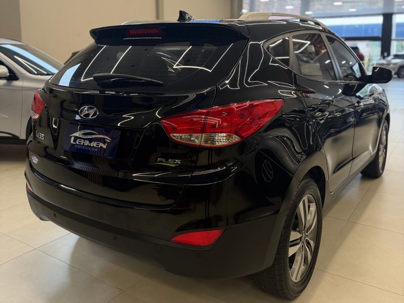 HYUNDAI IX35 2.0 16V 2015/2016 LEHMEN VEÍCULOS VENÂNCIO AIRES / Carros no Vale