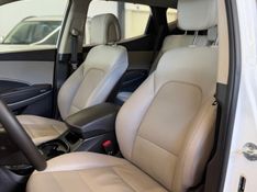 HYUNDAI SANTA FE 3.3 MPFI 4X4 V6 270CV 2014/2015 LEHMEN VEÍCULOS VENÂNCIO AIRES / Carros no Vale