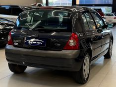 RENAULT CLIO 1.0 EXPRESSION 16V 2004/2004 LEHMEN VEÍCULOS VENÂNCIO AIRES / Carros no Vale