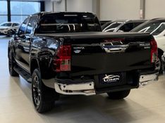 TOYOTA HILUX 2.8 D-4D TURBO CD SRV 4X4 2022/2022 LEHMEN VEÍCULOS VENÂNCIO AIRES / Carros no Vale
