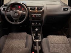 VOLKSWAGEN FOX 1.6 MI 8V 2013/2013 LEHMEN VEÍCULOS VENÂNCIO AIRES / Carros no Vale