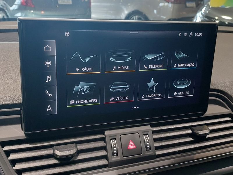 Audi Q5 2.0 45 TFSI GASOLINA S-LINE QUATTRO S TRONIC 2021/2022 BETIOLO NOVOS E SEMINOVOS LAJEADO / Carros no Vale Audi Q5 2.0 45 TFSI GASOLINA S-LINE QUATTRO S TRONIC 2021/2022 BETIOLO NOVOS E SEMINOVOS LAJEADO / Carros no Vale