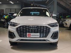 Audi Q5 2.0 45 TFSI GASOLINA S-LINE QUATTRO S TRONIC 2021/2022 BETIOLO NOVOS E SEMINOVOS LAJEADO / Carros no Vale