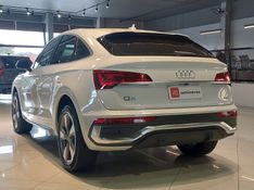 Audi Q5 2.0 45 TFSI GASOLINA S-LINE QUATTRO S TRONIC 2021/2022 BETIOLO NOVOS E SEMINOVOS LAJEADO / Carros no Vale