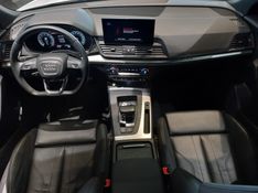Audi Q5 2.0 45 TFSI GASOLINA S-LINE QUATTRO S TRONIC 2021/2022 BETIOLO NOVOS E SEMINOVOS LAJEADO / Carros no Vale