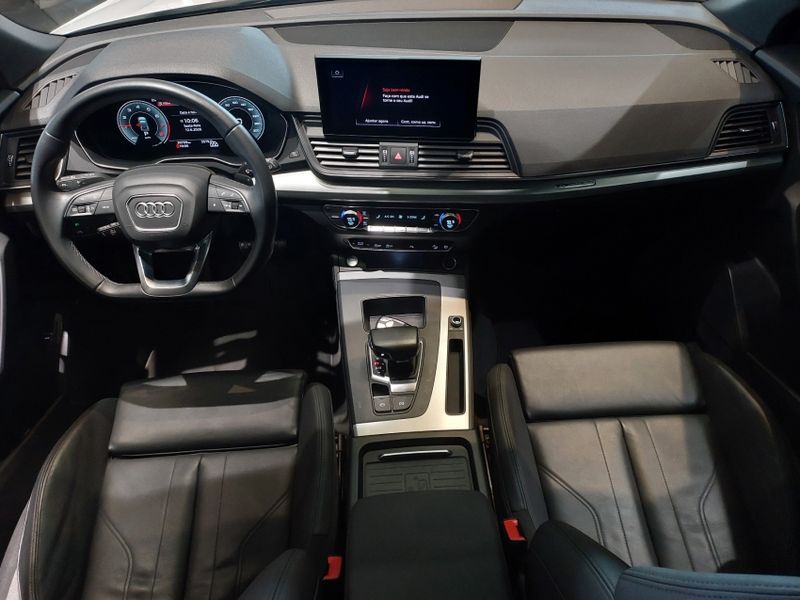Audi Q5 2.0 45 TFSI GASOLINA S-LINE QUATTRO S TRONIC 2021/2022 BETIOLO NOVOS E SEMINOVOS LAJEADO / Carros no Vale Audi Q5 2.0 45 TFSI GASOLINA S-LINE QUATTRO S TRONIC 2021/2022 BETIOLO NOVOS E SEMINOVOS LAJEADO / Carros no Vale