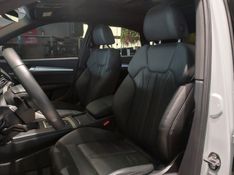 Audi Q5 2.0 45 TFSI GASOLINA S-LINE QUATTRO S TRONIC 2021/2022 BETIOLO NOVOS E SEMINOVOS LAJEADO / Carros no Vale