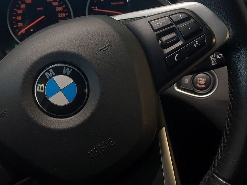 BMW X1 2.0 16V TURBO ACTIVEFLEX SDRIVE20I 4P AUTOMÁTICO 2016/2016 BETIOLO NOVOS E SEMINOVOS LAJEADO / Carros no Vale BMW X1 2.0 16V TURBO ACTIVEFLEX SDRIVE20I 4P AUTOMÁTICO 2016/2016 BETIOLO NOVOS E SEMINOVOS LAJEADO / Carros no Vale