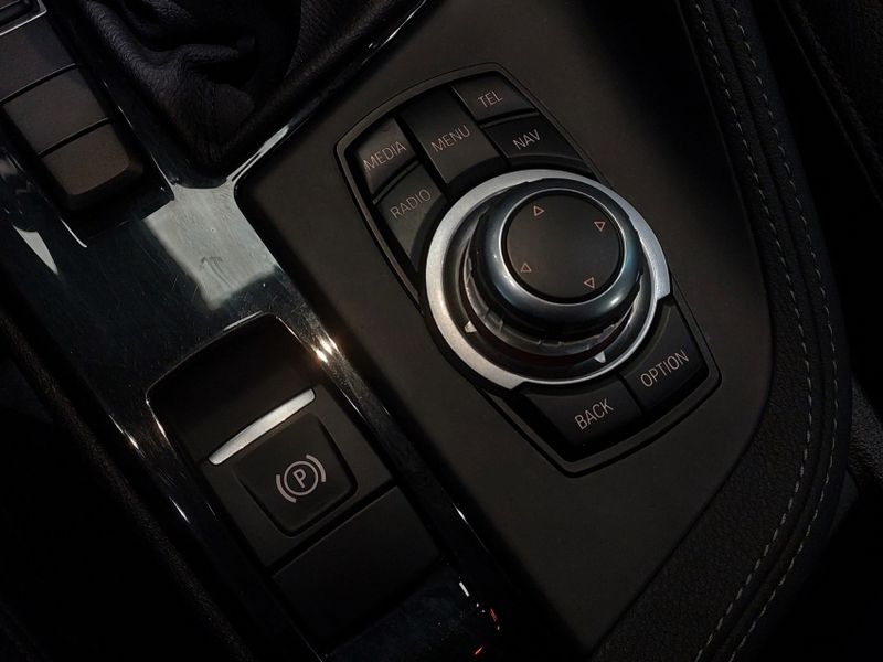 BMW X1 2.0 16V TURBO ACTIVEFLEX SDRIVE20I 4P AUTOMÁTICO 2016/2016 BETIOLO NOVOS E SEMINOVOS LAJEADO / Carros no Vale BMW X1 2.0 16V TURBO ACTIVEFLEX SDRIVE20I 4P AUTOMÁTICO 2016/2016 BETIOLO NOVOS E SEMINOVOS LAJEADO / Carros no Vale