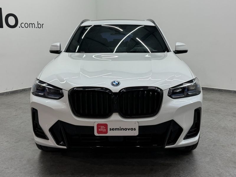 BMW X3 2.0 16V HÍBRIDO M SPORT XDRIVE30E STEPTRONIC 2023/2024 BETIOLO NOVOS E SEMINOVOS LAJEADO / Carros no Vale BMW X3 2.0 16V HÍBRIDO M SPORT XDRIVE30E STEPTRONIC 2023/2024 BETIOLO NOVOS E SEMINOVOS LAJEADO / Carros no Vale