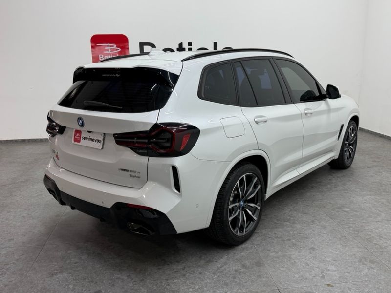 BMW X3 2.0 16V HÍBRIDO M SPORT XDRIVE30E STEPTRONIC 2023/2024 BETIOLO NOVOS E SEMINOVOS LAJEADO / Carros no Vale BMW X3 2.0 16V HÍBRIDO M SPORT XDRIVE30E STEPTRONIC 2023/2024 BETIOLO NOVOS E SEMINOVOS LAJEADO / Carros no Vale