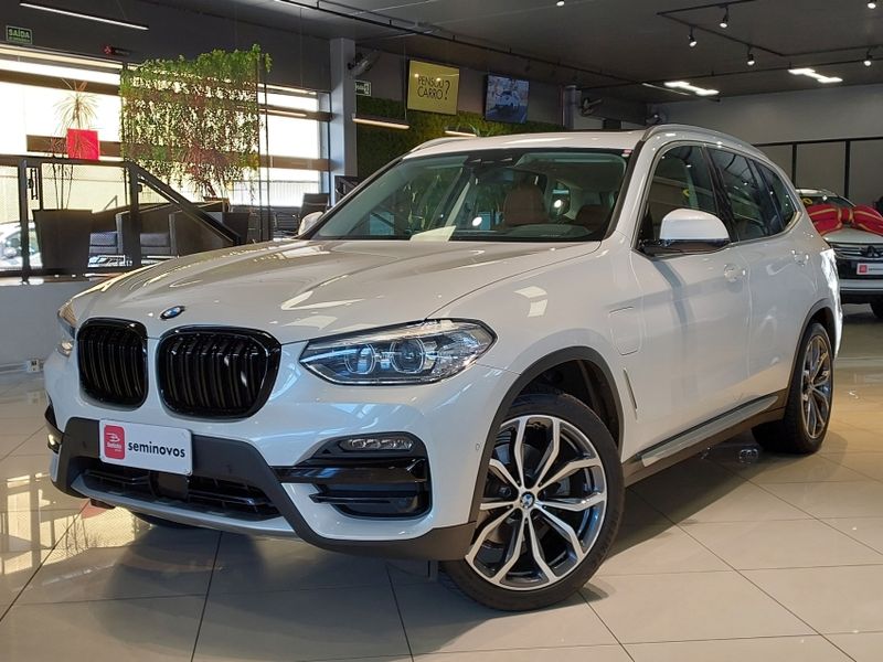 BMW X3 2.0 16V HÍBRIDO XDRIVE30E STEPTRONIC 2020/2021 BETIOLO NOVOS E SEMINOVOS LAJEADO / Carros no Vale BMW X3 2.0 16V HÍBRIDO XDRIVE30E STEPTRONIC 2020/2021 BETIOLO NOVOS E SEMINOVOS LAJEADO / Carros no Vale