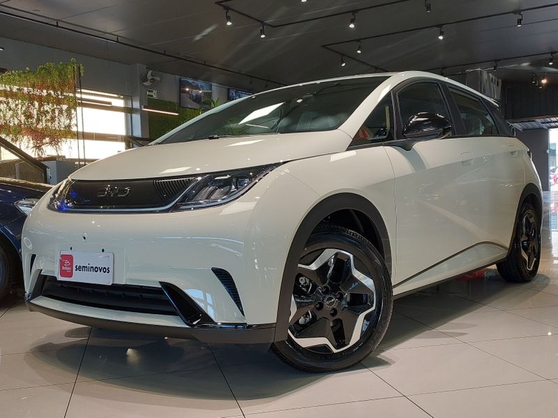 BYD DOLPHIN 44,9 KW ELÉTRICO GS 2026/2027 BETIOLO NOVOS E SEMINOVOS LAJEADO / Carros no Vale BYD DOLPHIN 44,9 KW ELÉTRICO GS 2026/2027 BETIOLO NOVOS E SEMINOVOS LAJEADO / Carros no Vale