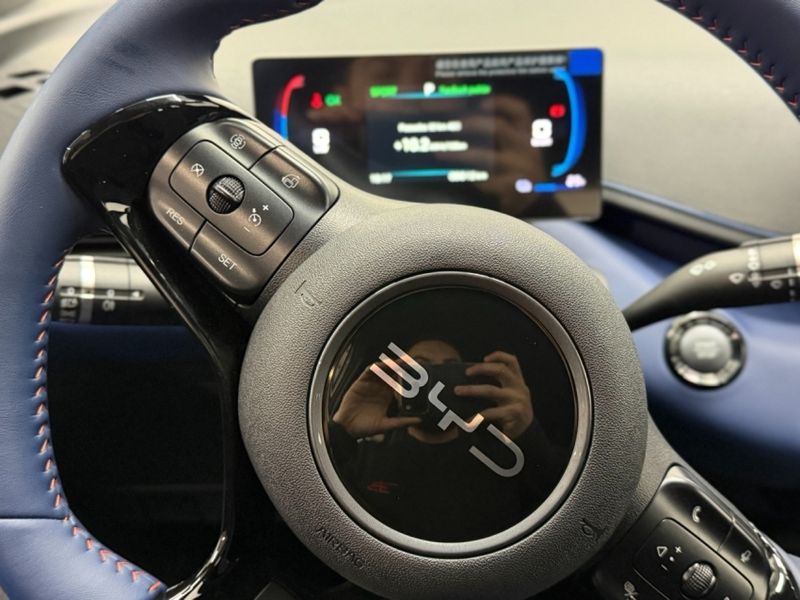 BYD DOLPHIN MINI 38 KW ELÉTRICO GS 2026/2026 BETIOLO NOVOS E SEMINOVOS LAJEADO / Carros no Vale
