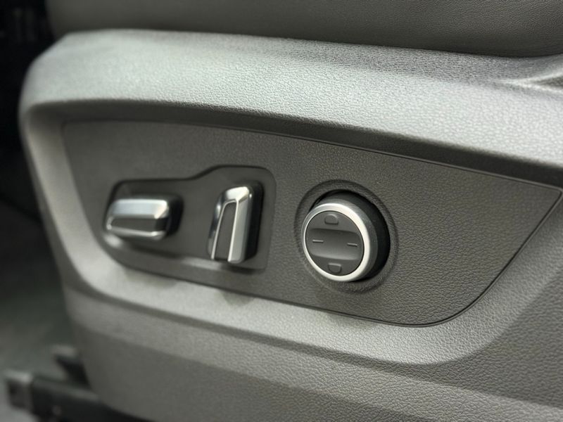 Caoa Chery TIGGO 5X PRO 1.5 VVT TURBO IFLEX CVT 2023/2024 BETIOLO NOVOS E SEMINOVOS LAJEADO / Carros no Vale Caoa Chery TIGGO 5X PRO 1.5 VVT TURBO IFLEX CVT 2023/2024 BETIOLO NOVOS E SEMINOVOS LAJEADO / Carros no Vale