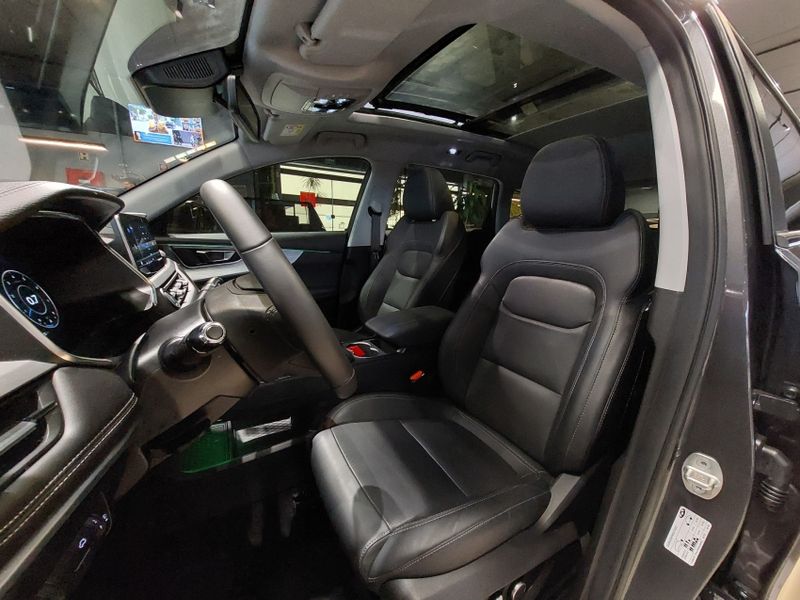 Caoa Chery TIGGO 7 PRO 1.6 TGDI GASOLINA MAX DRIVE DCT 2025/2026 BETIOLO NOVOS E SEMINOVOS LAJEADO / Carros no Vale Caoa Chery TIGGO 7 PRO 1.6 TGDI GASOLINA MAX DRIVE DCT 2025/2026 BETIOLO NOVOS E SEMINOVOS LAJEADO / Carros no Vale