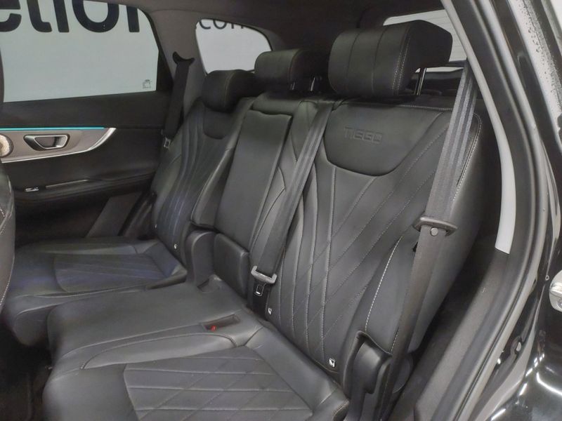 Caoa Chery TIGGO 8 PRO 1.6 TGDI GASOLINA DCT 2025/2026 BETIOLO NOVOS E SEMINOVOS LAJEADO / Carros no Vale