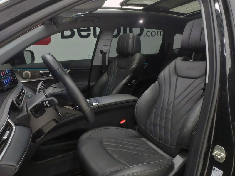 Caoa Chery TIGGO 8 PRO 1.6 TGDI GASOLINA DCT 2025/2026 BETIOLO NOVOS E SEMINOVOS LAJEADO / Carros no Vale