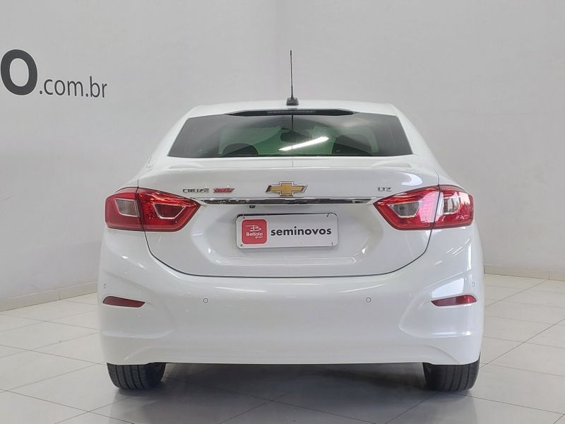 Chevrolet CRUZE 1.4 TURBO LTZ 16V FLEX 4P AUTOMÁTICO 2018/2019 BETIOLO NOVOS E SEMINOVOS LAJEADO / Carros no Vale
