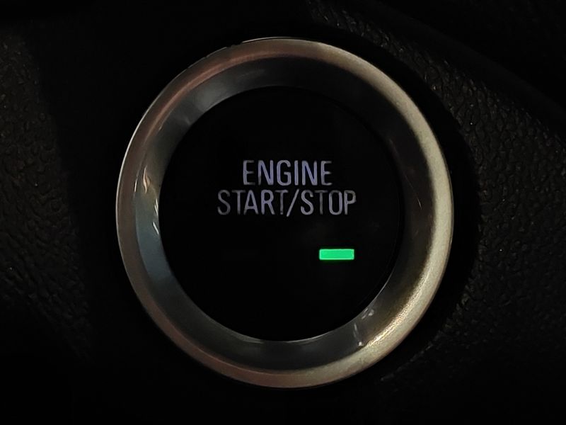 Chevrolet EQUINOX 2.0 16V TURBO GASOLINA PREMIER AWD AUTOMÁTICO 2019/2019 BETIOLO NOVOS E SEMINOVOS LAJEADO / Carros no Vale Chevrolet EQUINOX 2.0 16V TURBO GASOLINA PREMIER AWD AUTOMÁTICO 2019/2019 BETIOLO NOVOS E SEMINOVOS LAJEADO / Carros no Vale