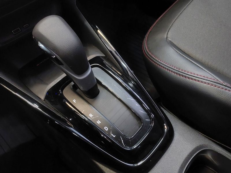 Chevrolet MONTANA 1.2 TURBO FLEX RS AUTOMÁTICO 2023/2024 BETIOLO NOVOS E SEMINOVOS LAJEADO / Carros no Vale