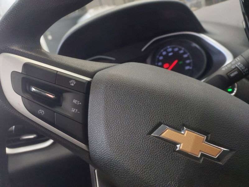Chevrolet ONIX 1.0 FLEX LT MANUAL 2022/2023 BETIOLO NOVOS E SEMINOVOS LAJEADO / Carros no Vale Chevrolet ONIX 1.0 FLEX LT MANUAL 2022/2023 BETIOLO NOVOS E SEMINOVOS LAJEADO / Carros no Vale