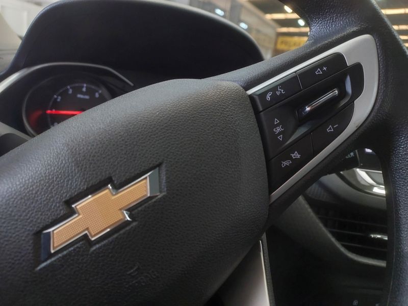 Chevrolet ONIX 1.0 FLEX LT MANUAL 2022/2023 BETIOLO NOVOS E SEMINOVOS LAJEADO / Carros no Vale Chevrolet ONIX 1.0 FLEX LT MANUAL 2022/2023 BETIOLO NOVOS E SEMINOVOS LAJEADO / Carros no Vale
