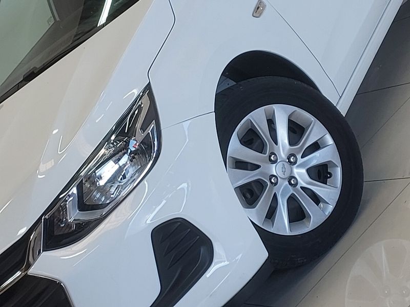 Chevrolet ONIX 1.0 FLEX LT MANUAL 2021/2022 BETIOLO NOVOS E SEMINOVOS LAJEADO / Carros no Vale Chevrolet ONIX 1.0 FLEX LT MANUAL 2021/2022 BETIOLO NOVOS E SEMINOVOS LAJEADO / Carros no Vale