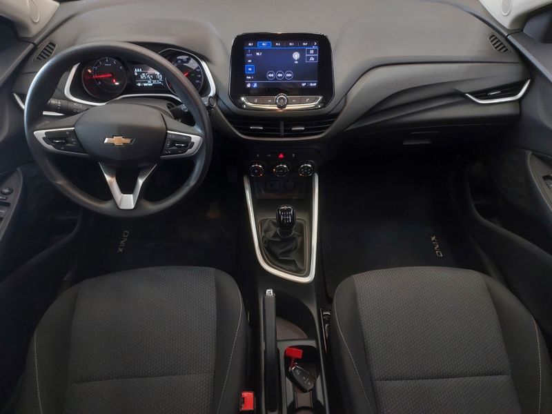 Chevrolet ONIX 1.0 FLEX LT MANUAL 2022/2023 BETIOLO NOVOS E SEMINOVOS LAJEADO / Carros no Vale Chevrolet ONIX 1.0 FLEX LT MANUAL 2022/2023 BETIOLO NOVOS E SEMINOVOS LAJEADO / Carros no Vale