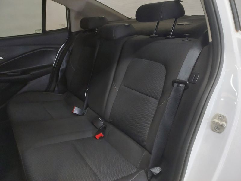 Chevrolet ONIX 1.0 FLEX LT MANUAL 2021/2022 BETIOLO NOVOS E SEMINOVOS LAJEADO / Carros no Vale Chevrolet ONIX 1.0 FLEX LT MANUAL 2021/2022 BETIOLO NOVOS E SEMINOVOS LAJEADO / Carros no Vale