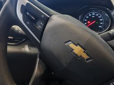 Chevrolet ONIX 1.0 FLEX MANUAL 2023/2024 BETIOLO NOVOS E SEMINOVOS LAJEADO / Carros no Vale