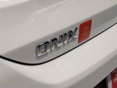 Chevrolet ONIX 1.0 FLEX MANUAL 2024/2025 BETIOLO NOVOS E SEMINOVOS LAJEADO / Carros no Vale