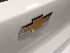 Chevrolet ONIX 1.0 FLEX MANUAL 2024/2025 BETIOLO NOVOS E SEMINOVOS LAJEADO / Carros no Vale