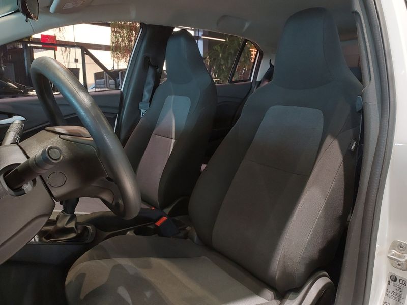 Chevrolet ONIX 1.0 FLEX MANUAL 2023/2024 BETIOLO NOVOS E SEMINOVOS LAJEADO / Carros no Vale Chevrolet ONIX 1.0 FLEX MANUAL 2023/2024 BETIOLO NOVOS E SEMINOVOS LAJEADO / Carros no Vale