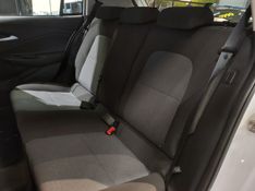 Chevrolet ONIX 1.0 FLEX MANUAL 2024/2025 BETIOLO NOVOS E SEMINOVOS LAJEADO / Carros no Vale