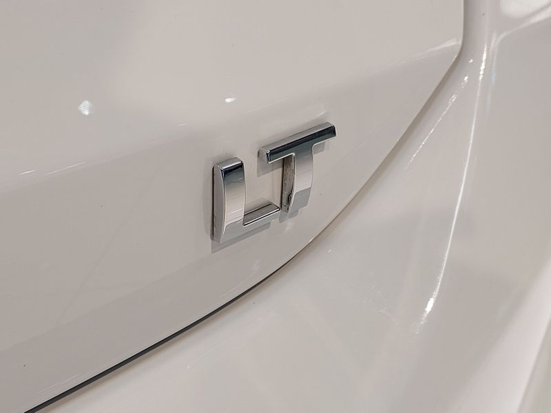 Chevrolet ONIX 1.0 TURBO FLEX LT AUTOMÁTICO 2023/2023 BETIOLO NOVOS E SEMINOVOS LAJEADO / Carros no Vale Chevrolet ONIX 1.0 TURBO FLEX LT AUTOMÁTICO 2023/2023 BETIOLO NOVOS E SEMINOVOS LAJEADO / Carros no Vale