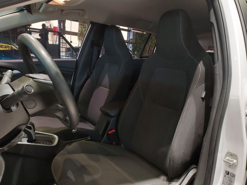Chevrolet ONIX 1.0 TURBO FLEX LT AUTOMÁTICO 2023/2023 BETIOLO NOVOS E SEMINOVOS LAJEADO / Carros no Vale Chevrolet ONIX 1.0 TURBO FLEX LT AUTOMÁTICO 2023/2023 BETIOLO NOVOS E SEMINOVOS LAJEADO / Carros no Vale