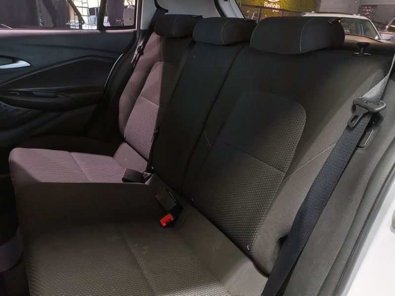 Chevrolet ONIX 1.0 TURBO FLEX LT AUTOMÁTICO 2023/2023 BETIOLO NOVOS E SEMINOVOS LAJEADO / Carros no Vale Chevrolet ONIX 1.0 TURBO FLEX LT AUTOMÁTICO 2023/2023 BETIOLO NOVOS E SEMINOVOS LAJEADO / Carros no Vale