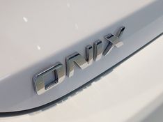 Chevrolet ONIX 1.0 TURBO FLEX LT MANUAL 2024/2024 BETIOLO NOVOS E SEMINOVOS LAJEADO / Carros no Vale