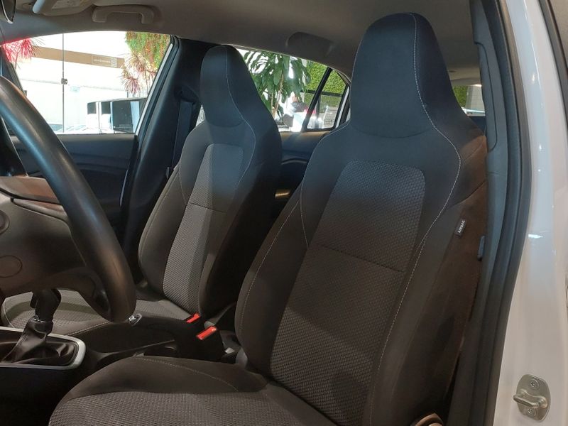Chevrolet ONIX 1.0 TURBO FLEX LT MANUAL 2024/2024 BETIOLO NOVOS E SEMINOVOS LAJEADO / Carros no Vale Chevrolet ONIX 1.0 TURBO FLEX LT MANUAL 2024/2024 BETIOLO NOVOS E SEMINOVOS LAJEADO / Carros no Vale