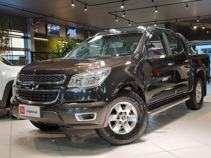 Chevrolet S10 2.4 LT 4X2 CD 8V FLEX 4P MANUAL 2013/2014 BETIOLO NOVOS E SEMINOVOS LAJEADO / Carros no Vale Chevrolet S10 2.4 LT 4X2 CD 8V FLEX 4P MANUAL 2013/2014 BETIOLO NOVOS E SEMINOVOS LAJEADO / Carros no Vale