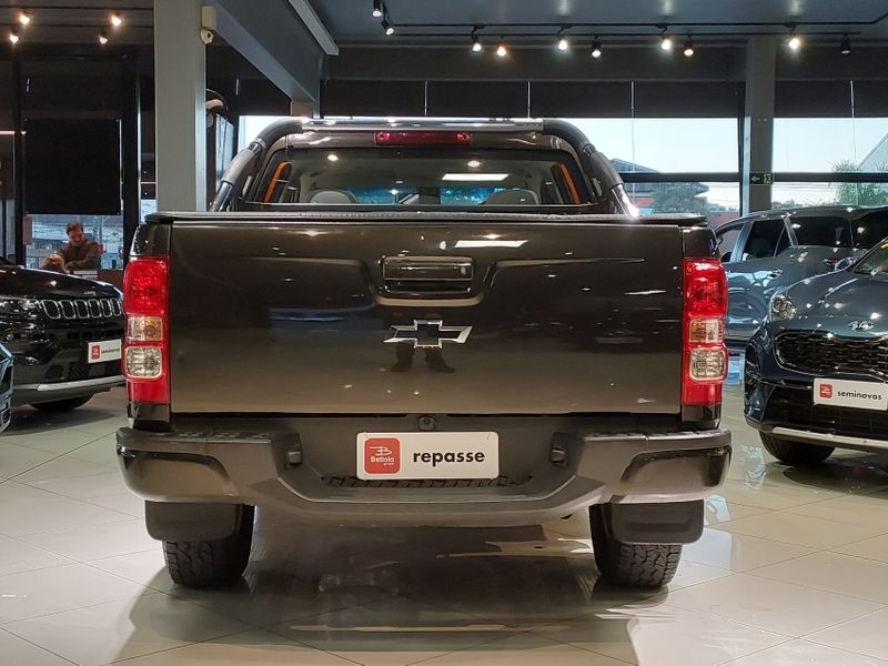 Chevrolet S10 2.4 LT 4X2 CD 8V FLEX 4P MANUAL 2013/2014 BETIOLO NOVOS E SEMINOVOS LAJEADO / Carros no Vale Chevrolet S10 2.4 LT 4X2 CD 8V FLEX 4P MANUAL 2013/2014 BETIOLO NOVOS E SEMINOVOS LAJEADO / Carros no Vale